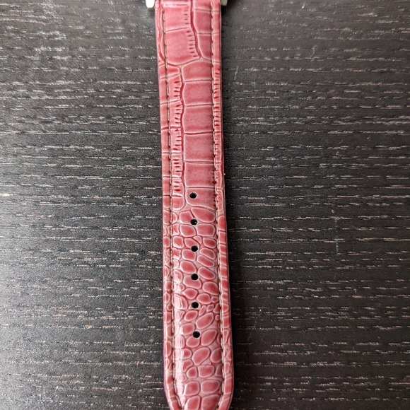 New hello kitty watch, pink watch - Picture 5 of 6